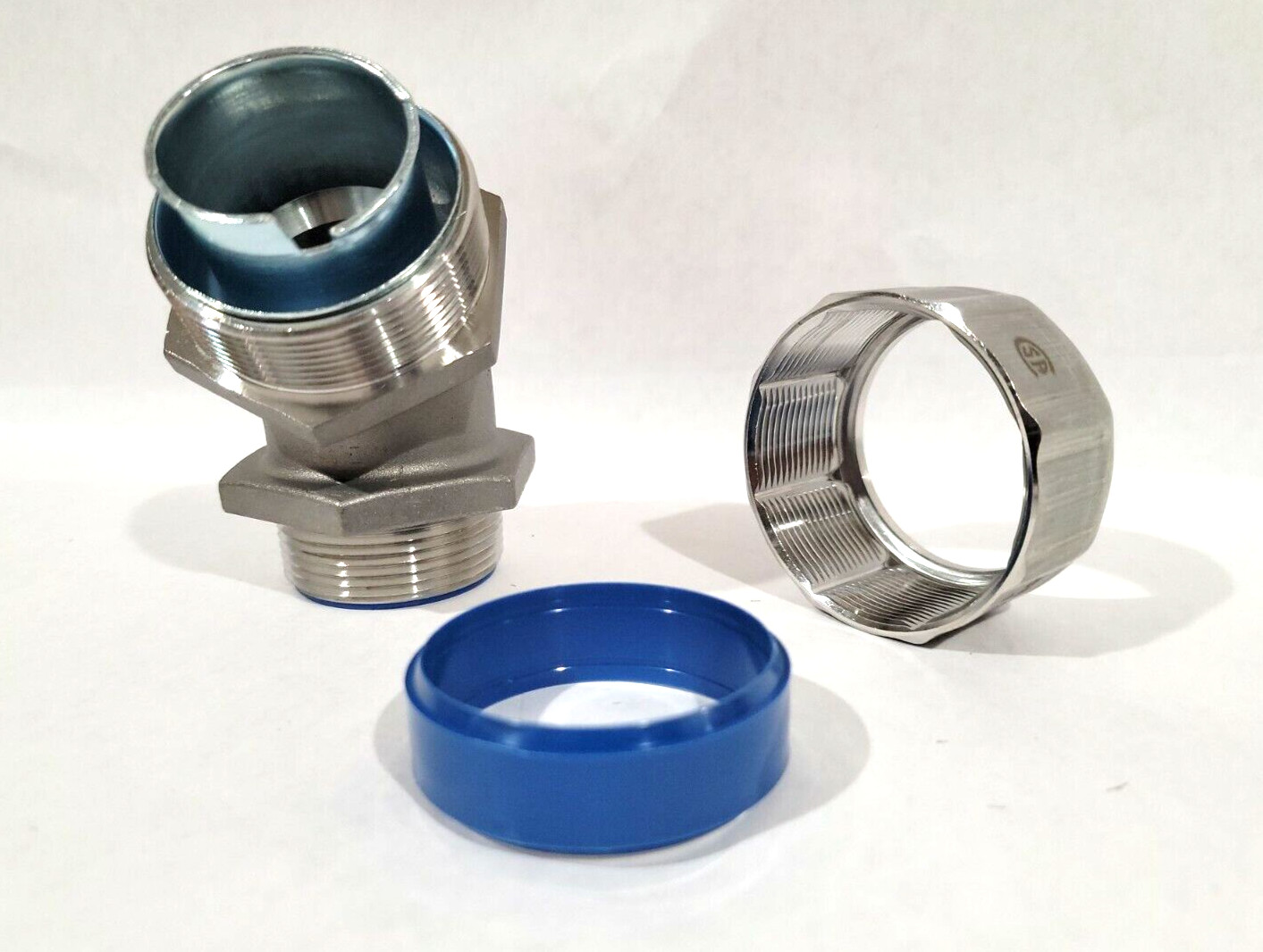 T&B 1 1/2 90 DEG 316 SS LIQUIDTIGHT FITTING