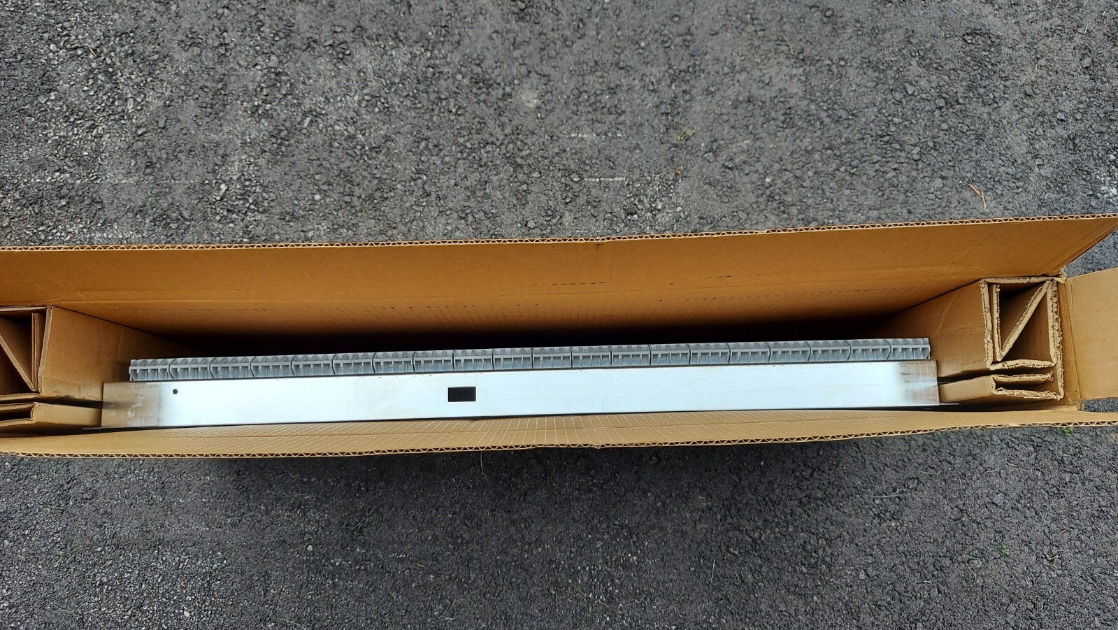 New Siemens Landis Gyr 545-078 Backplane Replacement MBC-40 Building Controller