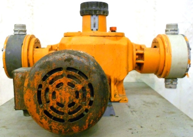 PROMINENT PUMP/STRAINER WITH BALDOR MOTOR VM3554, 1 1/2HP, 1725RPM, 3 PH
