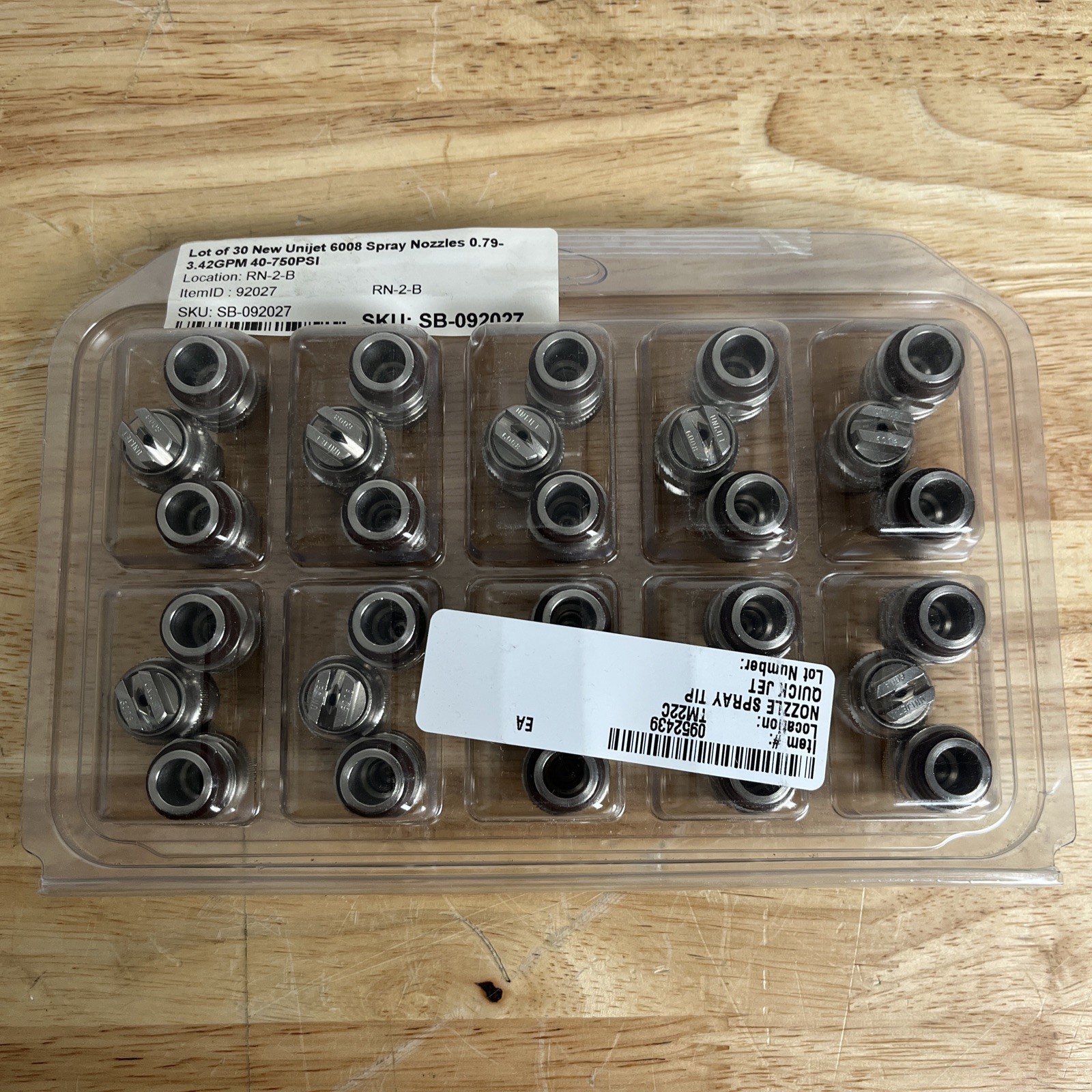 30 Unijet 6008 60 Deg. Spray Nozzles 0.79–3.42 GPM 40–750 PSI – Stainless Steel