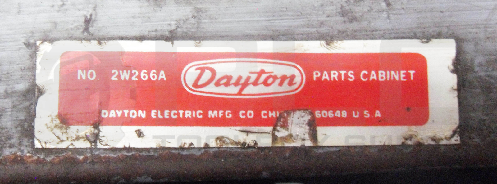 DAYTON 2W266A PARTS CABINET 24 DRAWER 33-3/4″L X 11-5/8″ W 17″ H *READ*