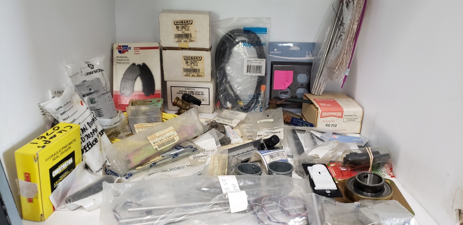 LARGE ASST. HOBART, GEMLINE, CARQUEST, NISSAN, DANCO & OTHER INDUSTRIAL