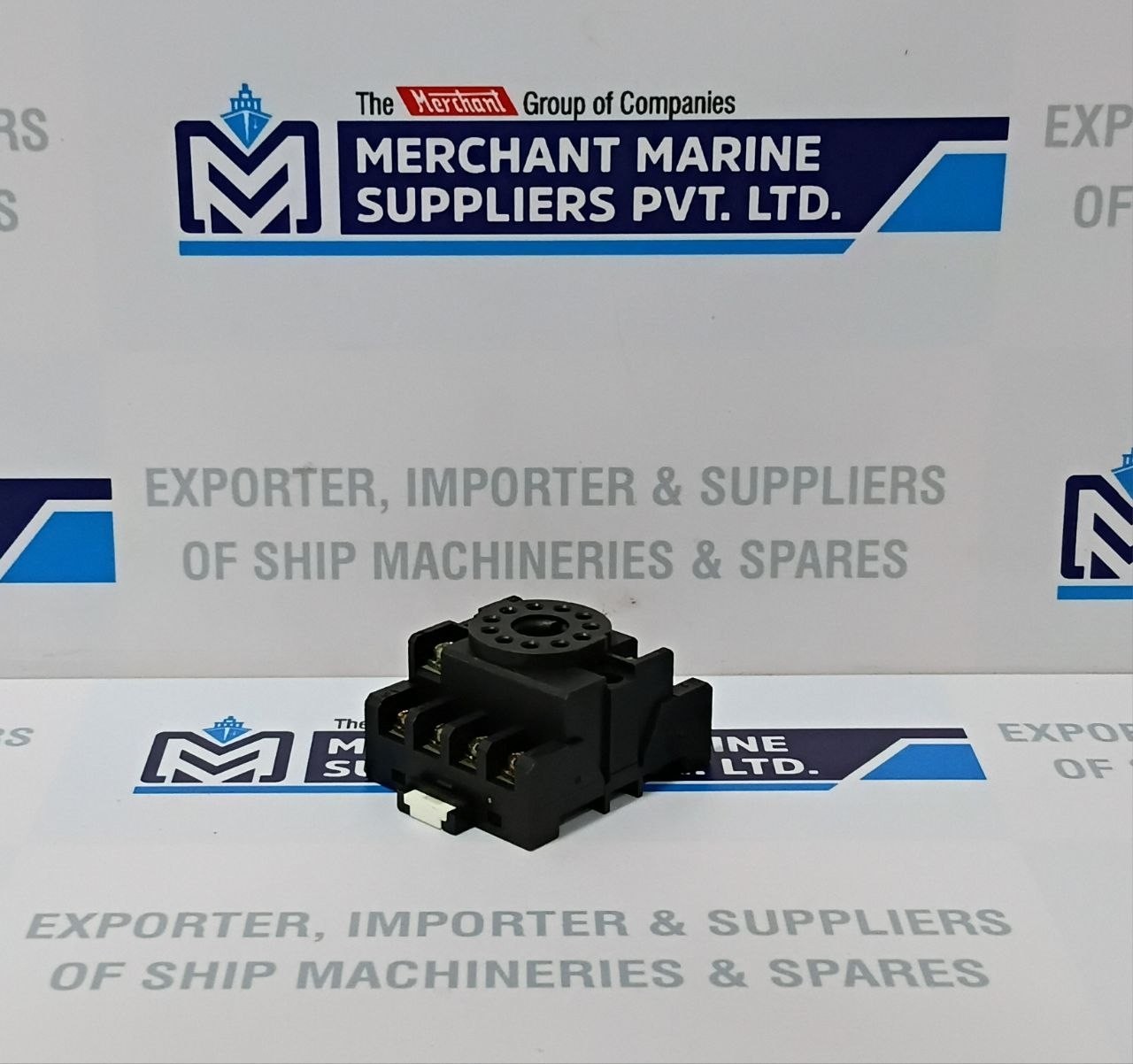 RS 403-241 11 Pin Relay Socket Base