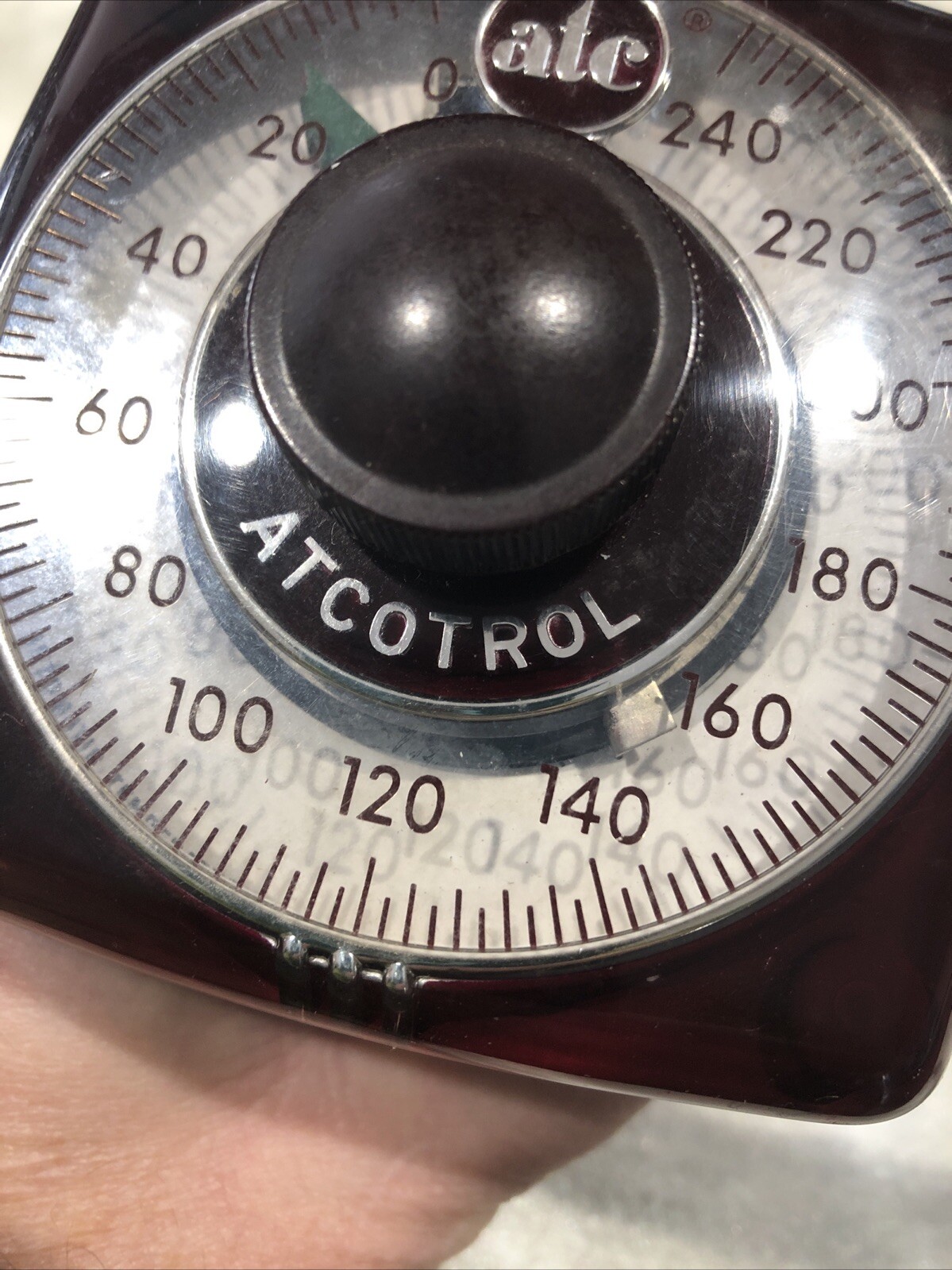 ATC ATCOTROL Type 305. 0 – 240 SECOND RESET TIMER. New Old Stock. W/hardware