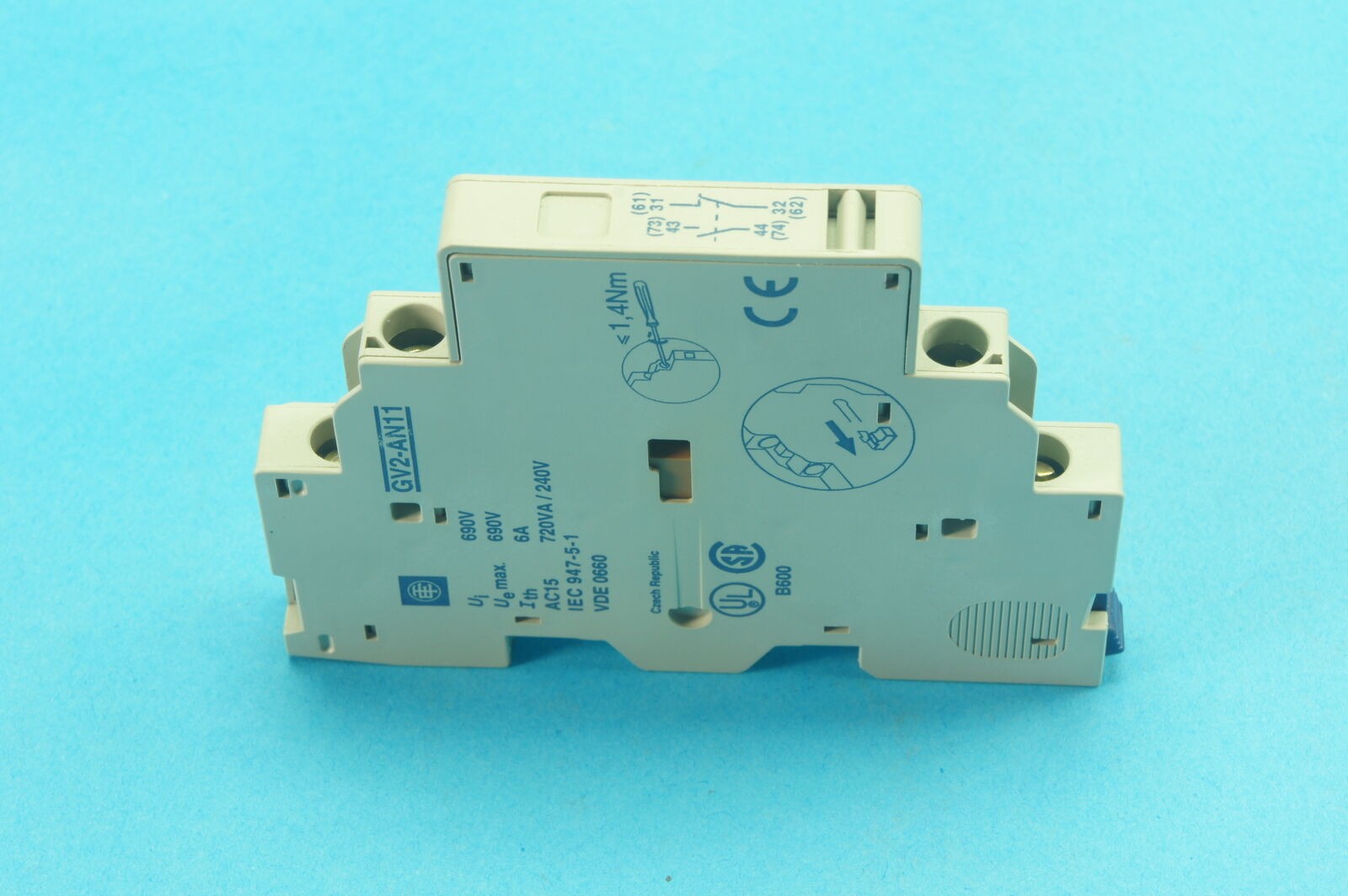 Telemecanique GV2-AN11 auxiliary contact 1 NO + 1 NC, used with GV2M modules