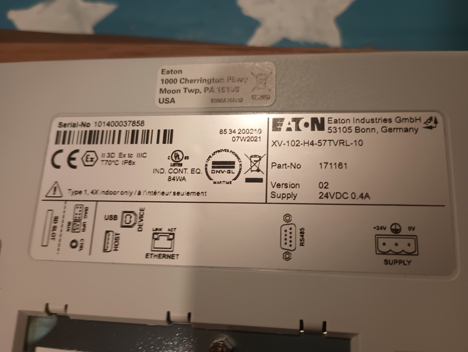 EATON CORPORATION XV-102-H4-57TVRL-10 Cracked Screen For Parts Or Repair