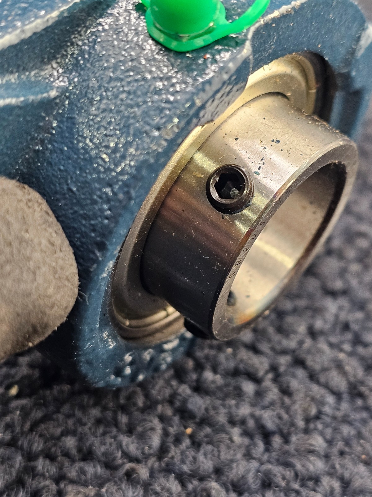 Tritan SB205-16 FL205: Flange Mount Bearing, 2 Bolt Flange, Screw Locking