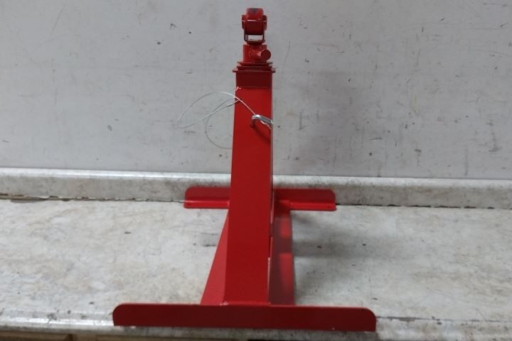 Gardner Bender TRJ-96 2500 Lb Max Capacity Red Steel Telescoping Reel Jack
