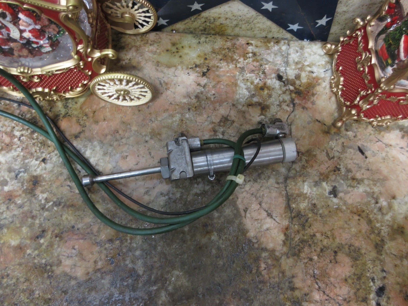 1996 CITIZEN L25 CNC LATHE AIR HYDRAULIC CYLINDER