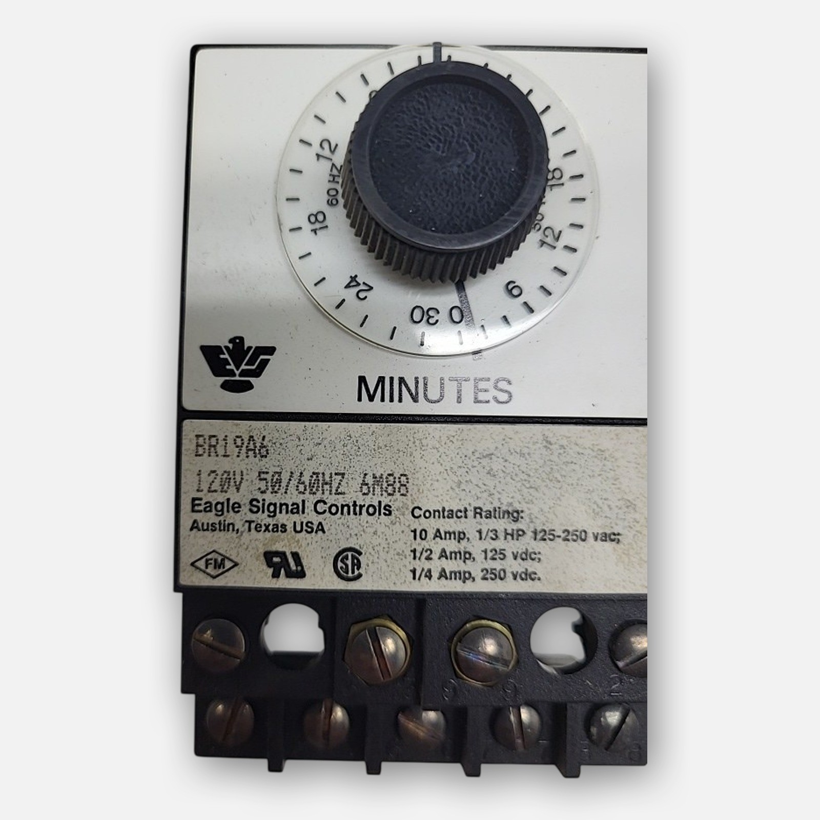 NEW EAGLE SIGNAL BR19A6 ELECTRIC RESET TIMER 10A, 1/3HP, 125-250VC 0-30MIN