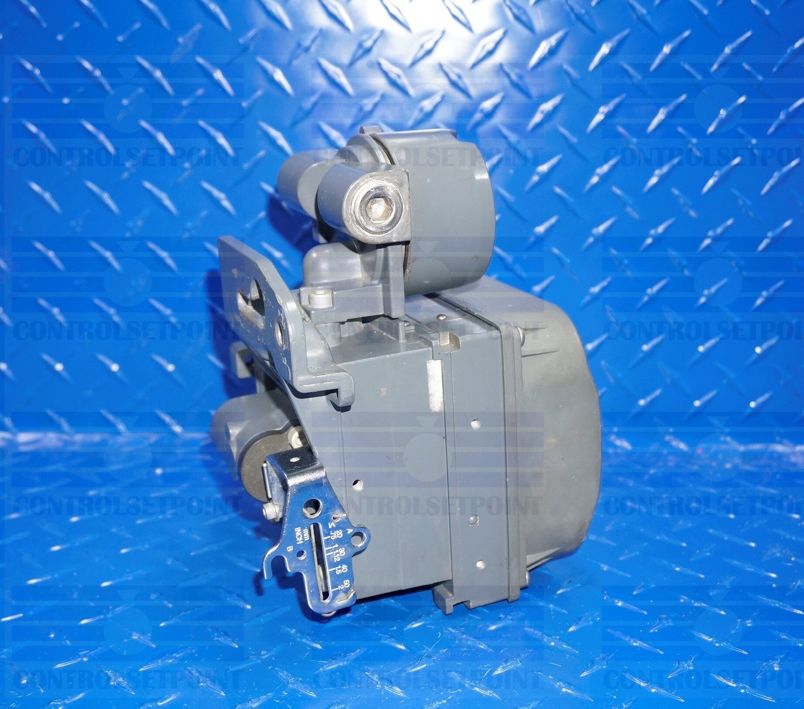 EMERSON FISHER DVC6010 POSITIONER FULLY TESTED. HART 4-20mA ID87950