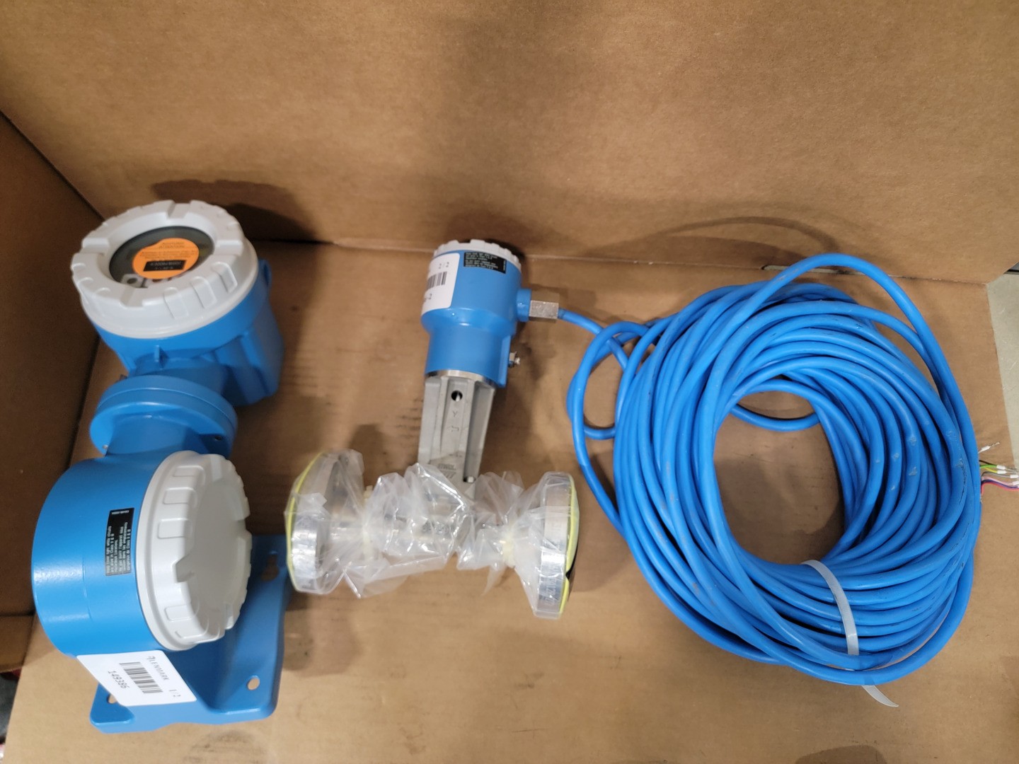 SURPLUS NEW ENDRESS+HAUSER 72FRF 72FRF-SL1DA5NFB4AW Vortex Flowmeter, E+H