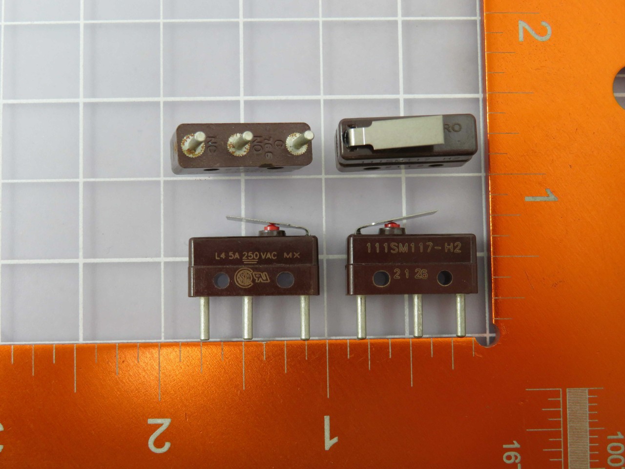 Lot of 13 HONEYWELL 111SM117-H2 X97006 Basic / Snap Action Switches SUBMINIATUR