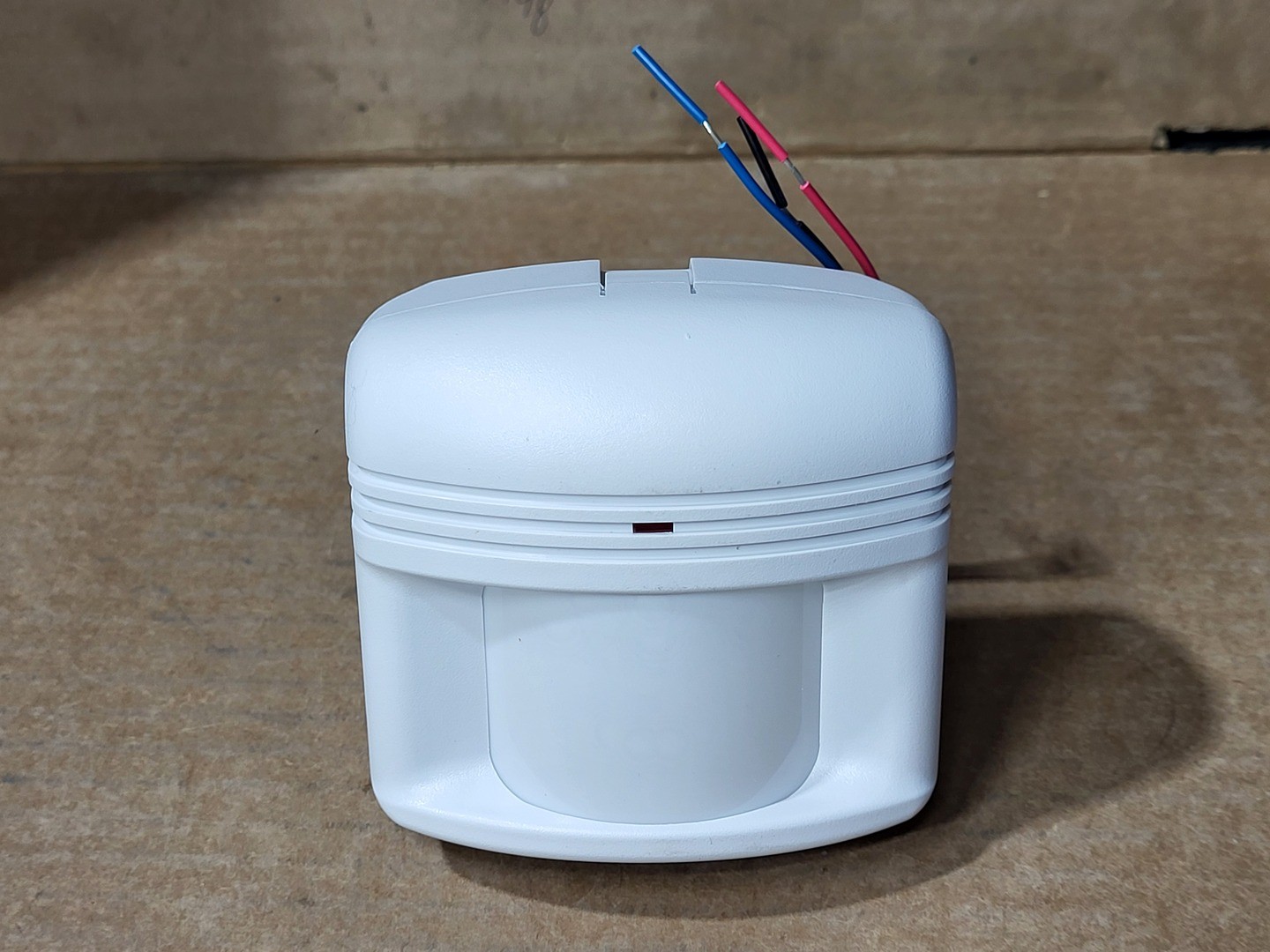 SURPLUS NEW Legrand CX-105-1 PIR Ceiling Occupancy Sensor – Electrical