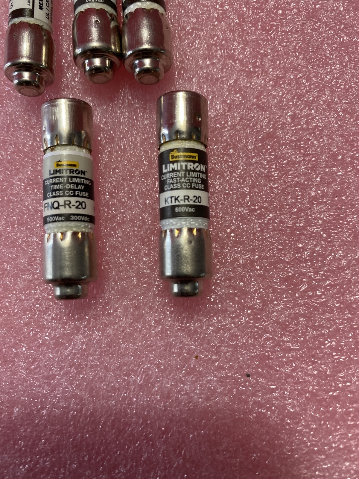 Limitron Fuses KTL-R-6 Lot of Three, One FNQ-R-20, One KTR-R-20