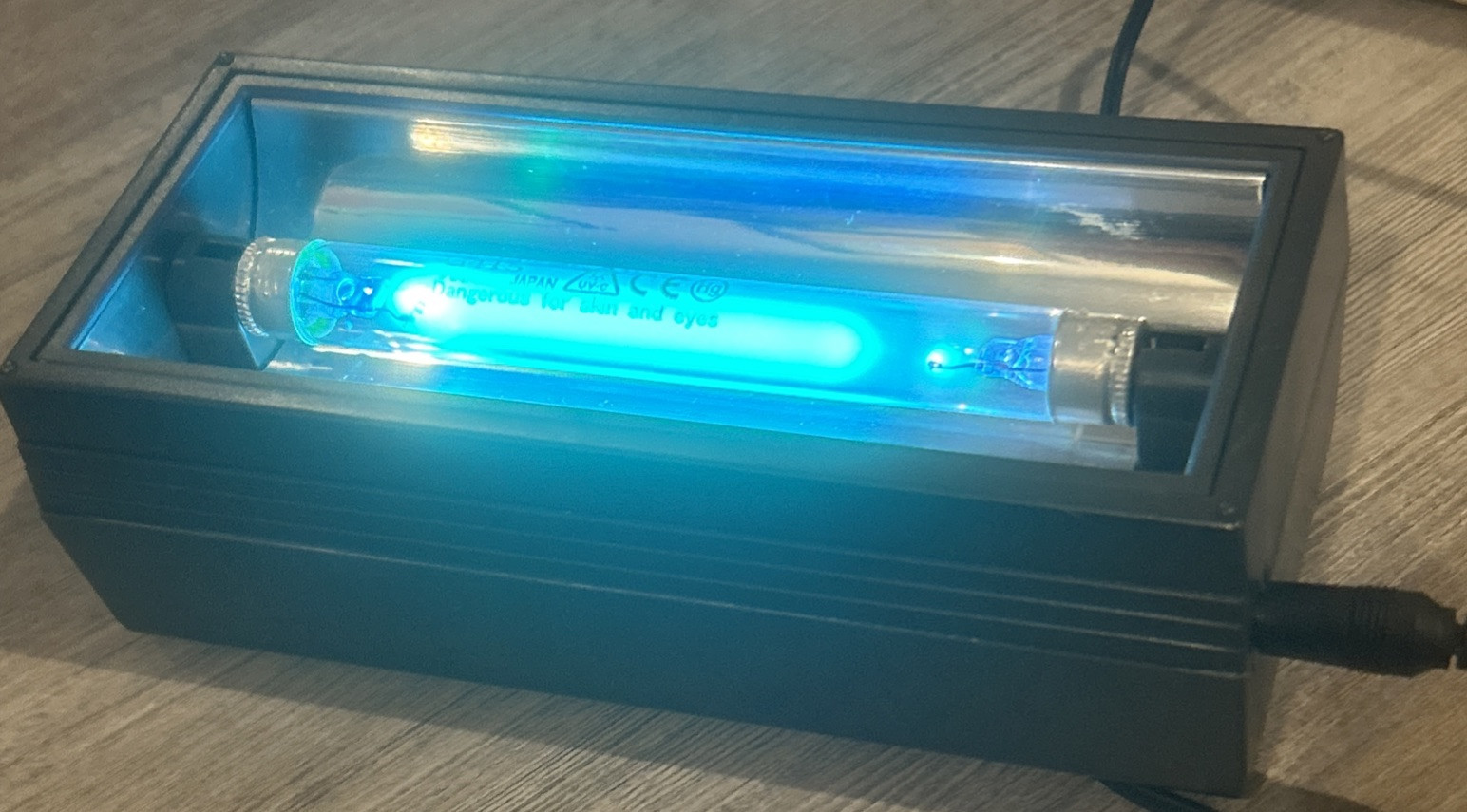 LOT: Ultraviolet Light Lamp Spectroline Laser Neon New Bulbs: SB-4W, G4T5