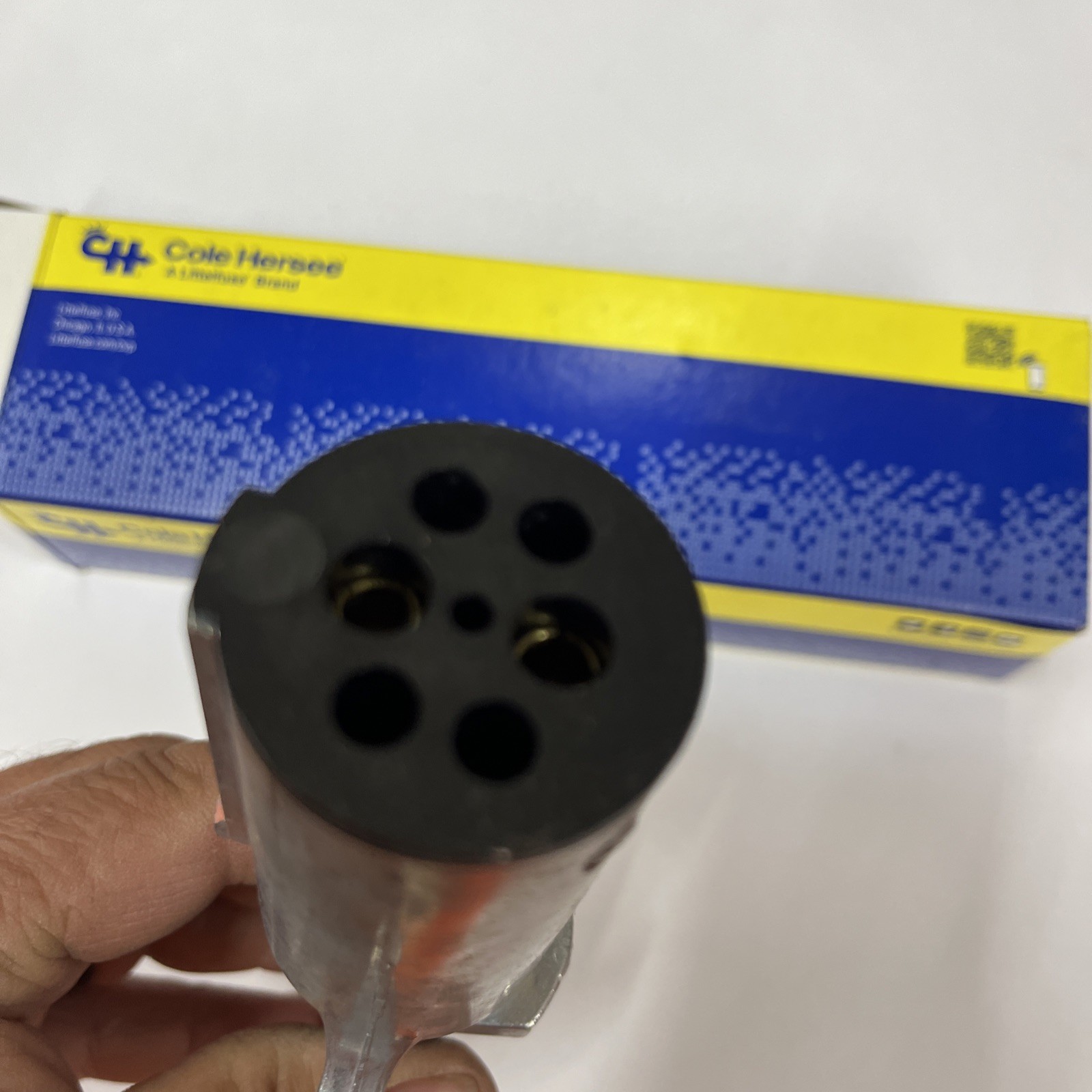 NEW Cole Hersee 11042-05-BX 2 Pole Connector Plug BUY IT NOW FREE SHIPPING