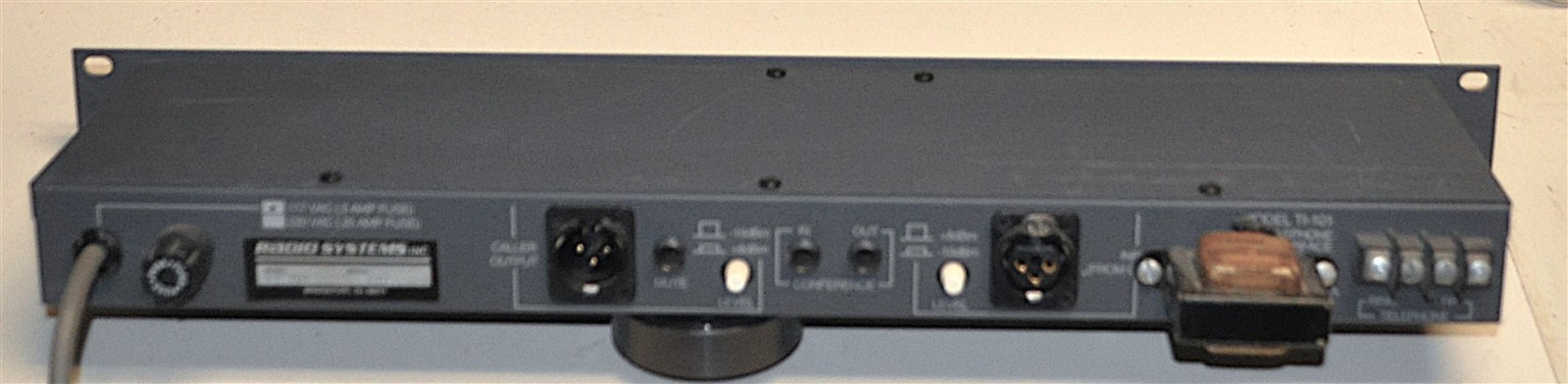 RADIO SYSTEMS INC TI-101 RACKMOUNT TELEPHONE INTERFACE GOOD COMMERCIAL SURPLUS