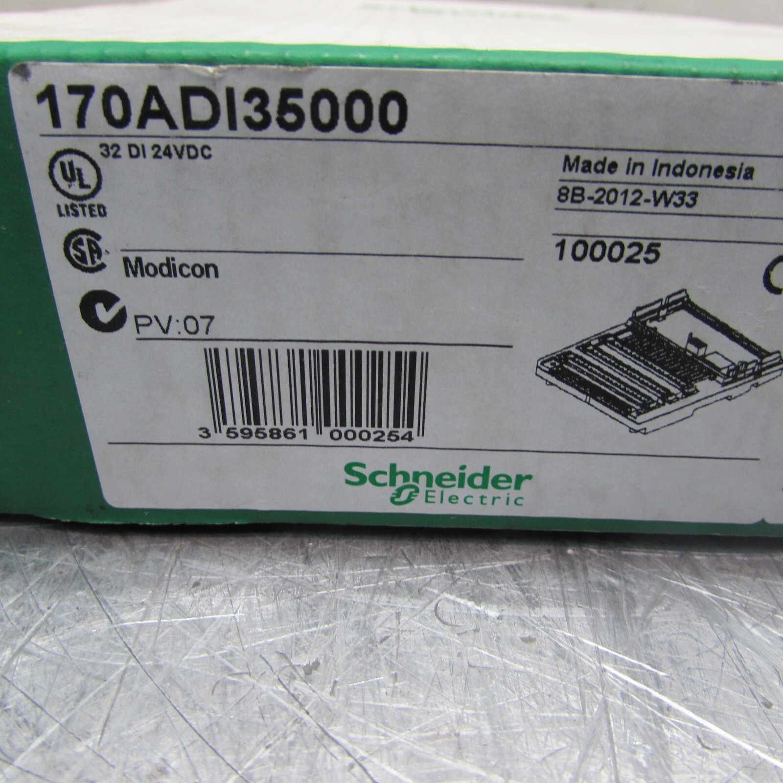 NEW! SCHNEIDER 170ADI35000 , 32pt DIGITAL INPUT , 24VDC, SEALED! MAKE OFFER!