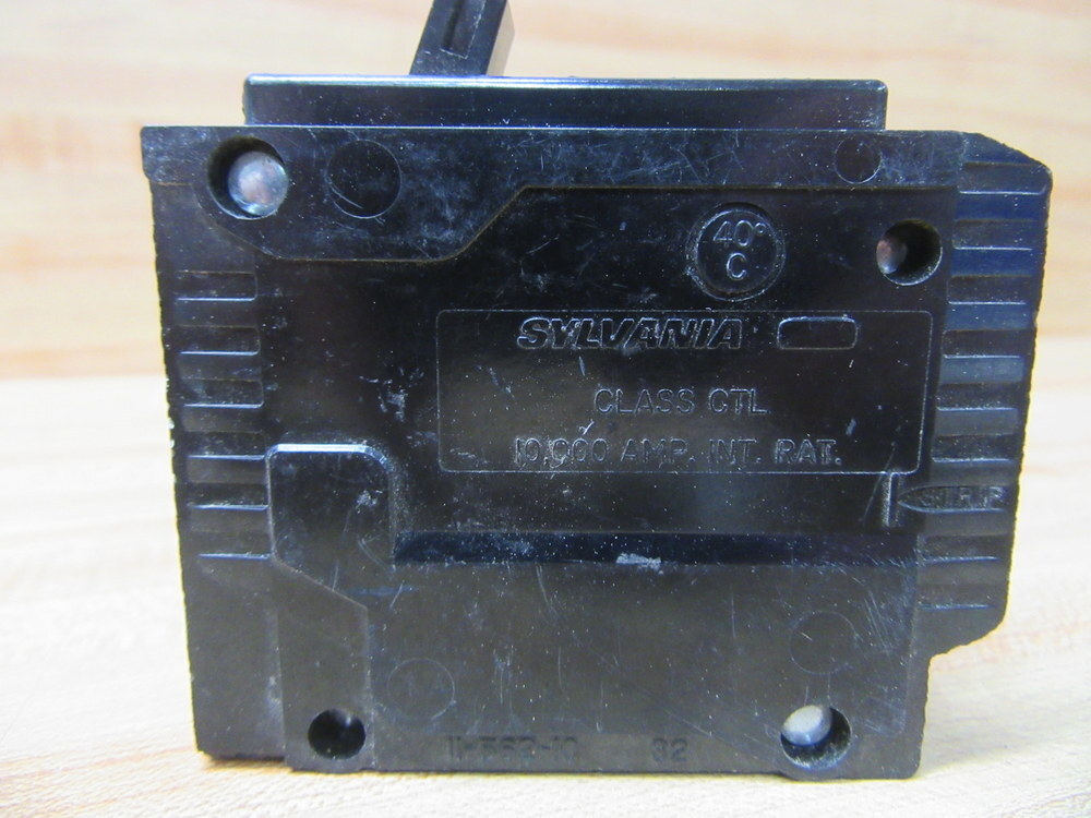 Challenger E16248 Sylvania 15Amp Circuit Breaker