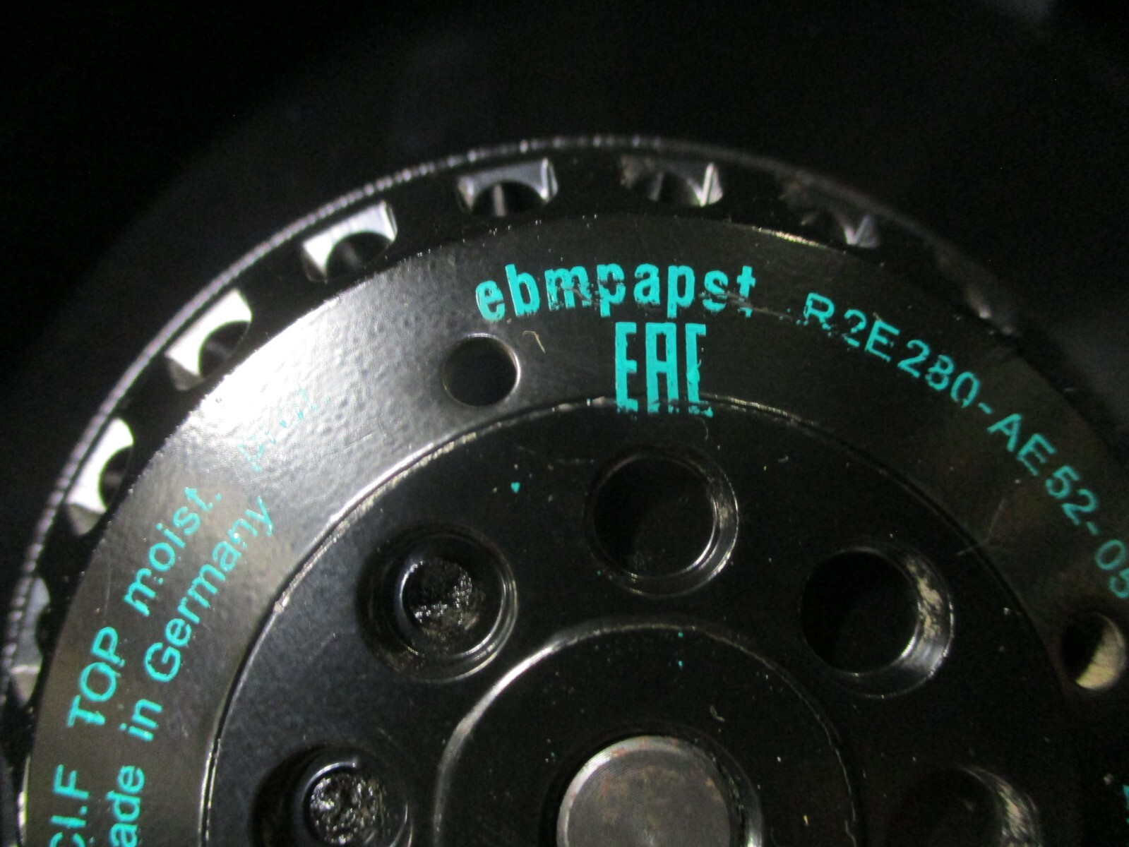 ebmpapst R2E280-AE52-05 Centrifugal Cooling Fan 230VAC 1A 225W 2700rpm *NEW*