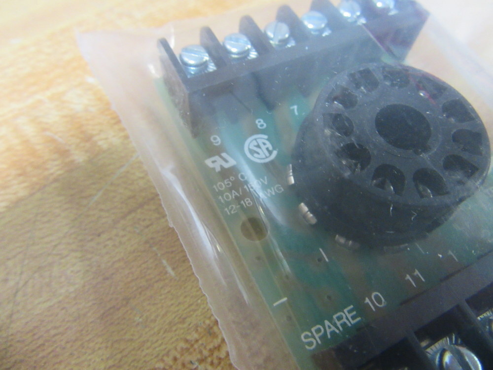 RDI 211BR Relay Socket 620-0082