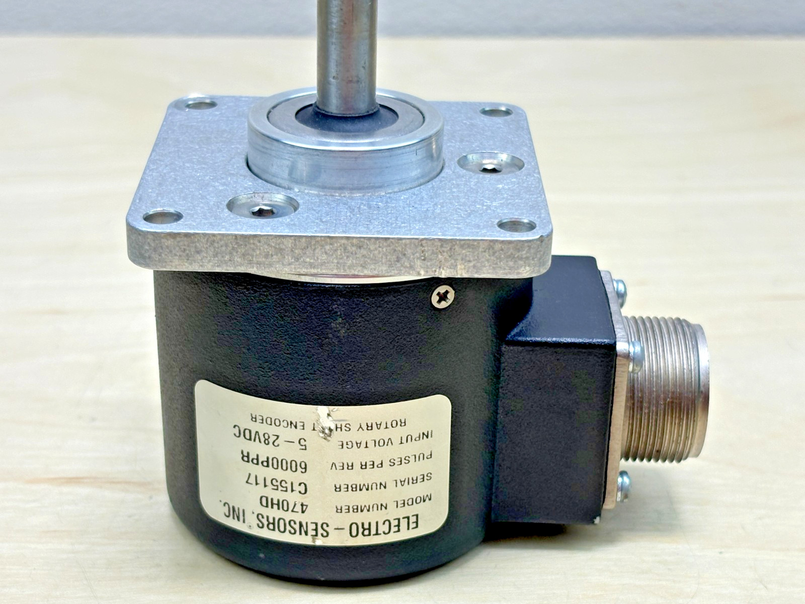 Electro-Sensors 470HD Rotary Shaft Encoder, 6,000 Pulses Per Rev, 5-28 VDC