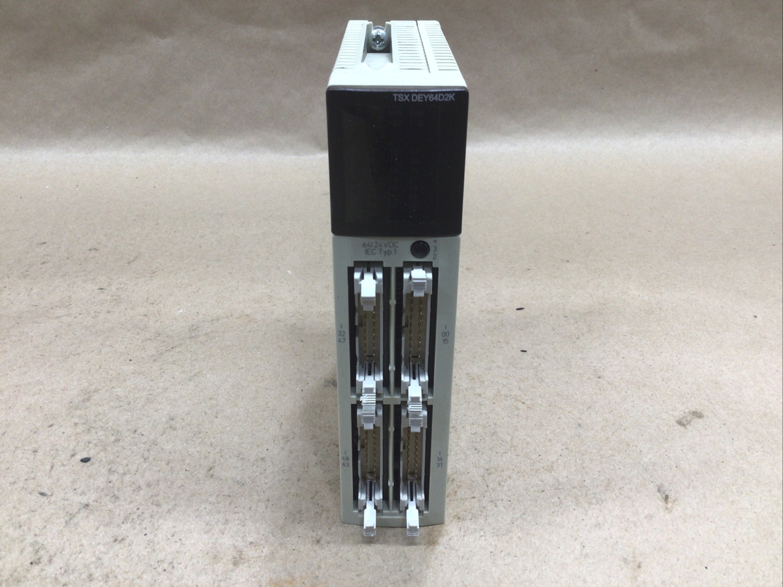 Schneider Electric TSX DEY64D2K MODICON #81D27PR5