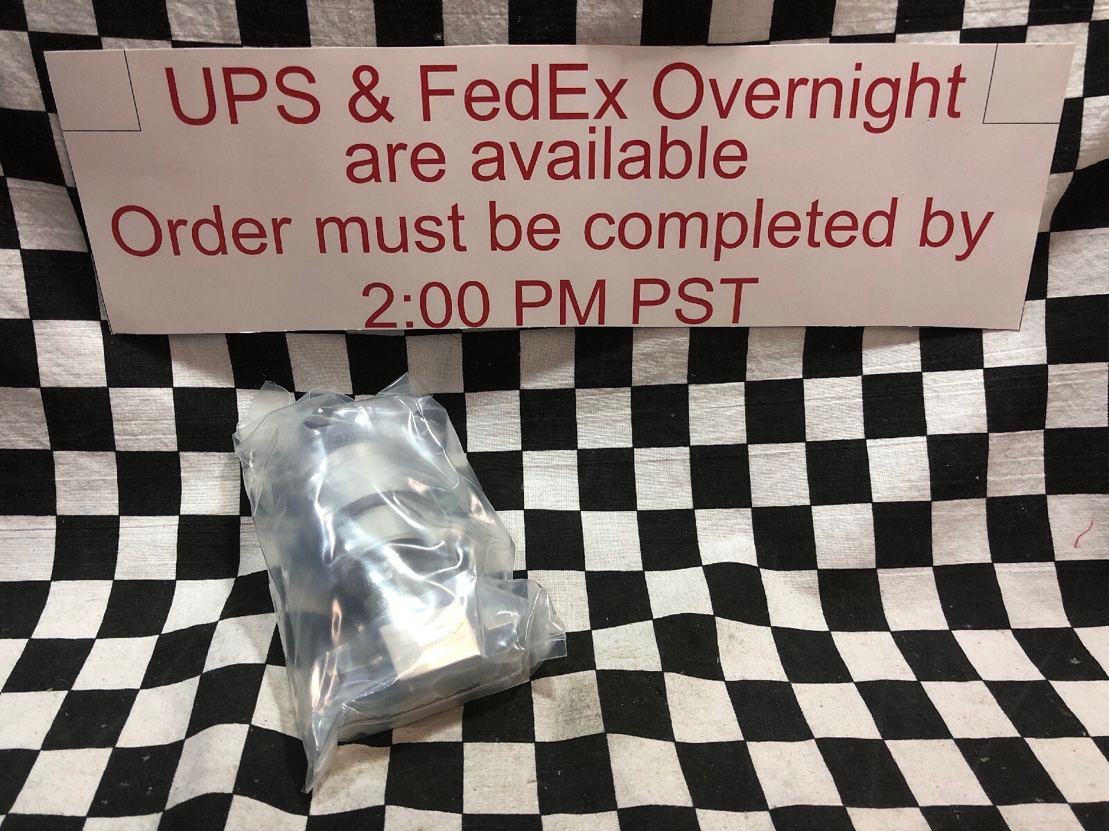 SWAGELOK Bellows Sealed Valve 1/4″ COMP, SS-4BK-1D, LOT OF 4, ShipSameDay#131R1