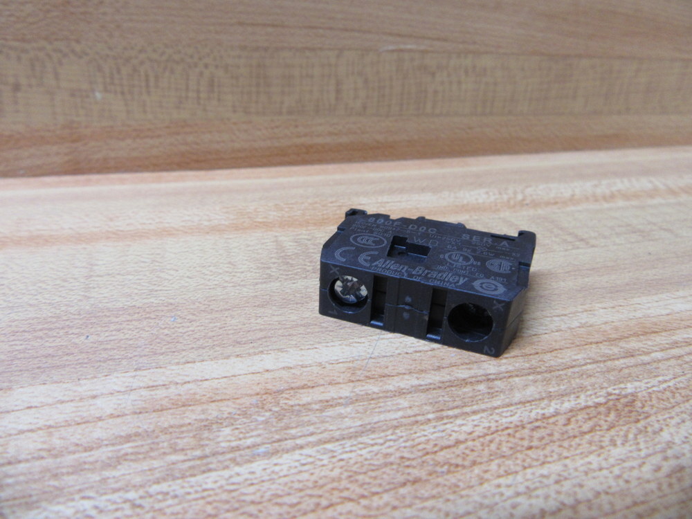 Allen Bradley 800F-MD3C Power Module W/Latch 800FMD3C W/800F-D0C