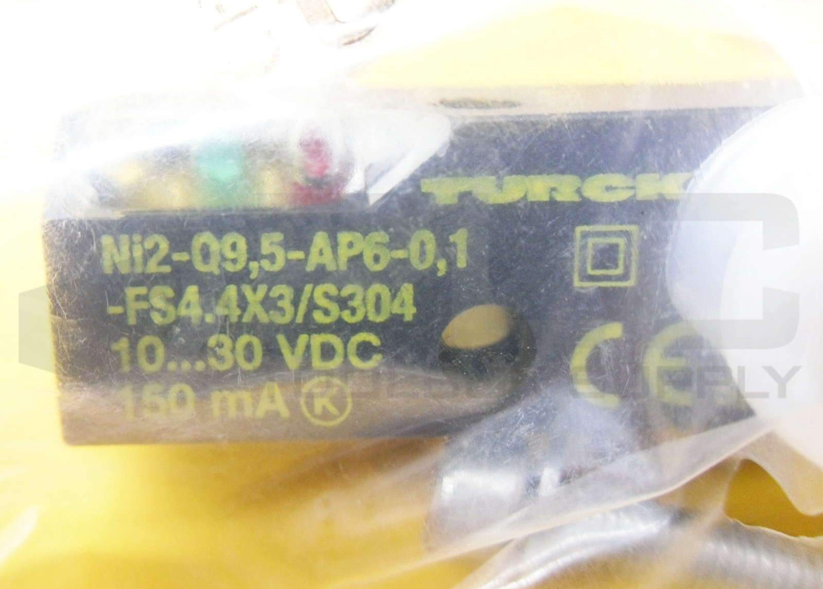 SEALED NEW TURCK NI2-Q9.5-AP6-0.1-FS4.4X3/S304 POSITION SENSOR 10-30VDC 1650060