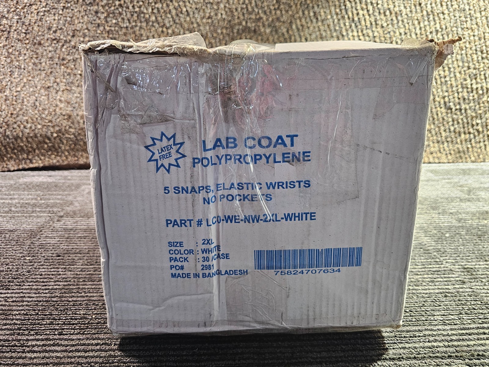 (QTY 30) KEYSTONE LC0-WE-NW-2XL-WHITE Lab Coat Polypropylene, Snaps Closure