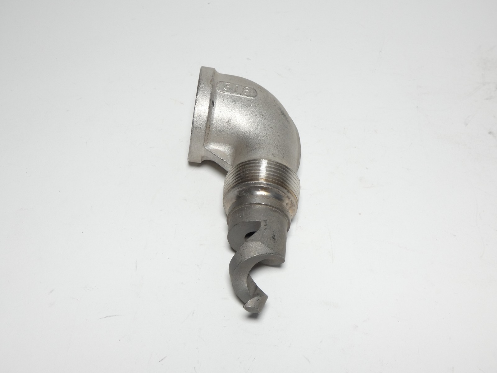 BETE RAWM28M Full Cone Nozzle 1-1/4″ 150 – NEW Surplus!