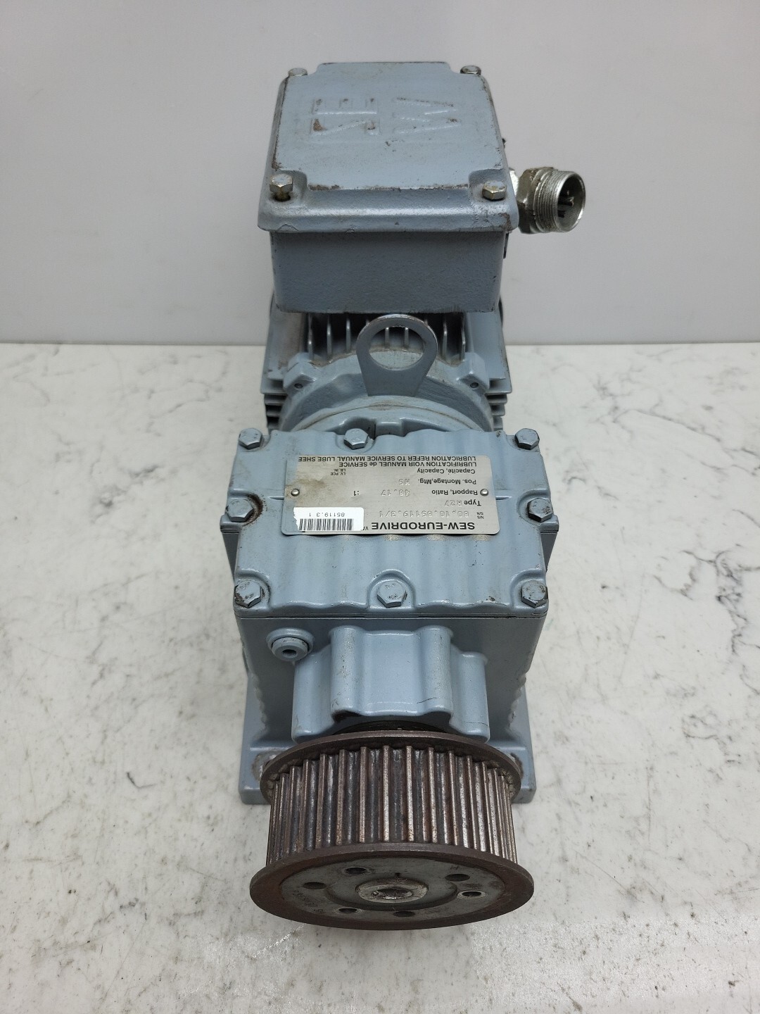 Sew Eurodrive R27DT71C4 Gear Motor .33 Hp Type R27 Gear Reducer 48.17:1 Ratio