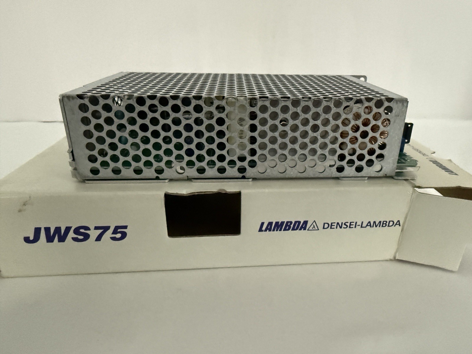 Lambda Densei – Lambda JWS75 – 15 / A 240 VAC 1.3A New