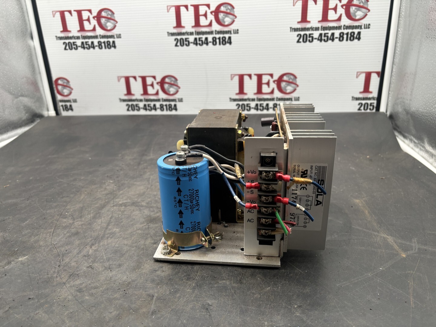 SOLA 83-24-260-03 24VDC/6A ;47-63Hz Power Supply