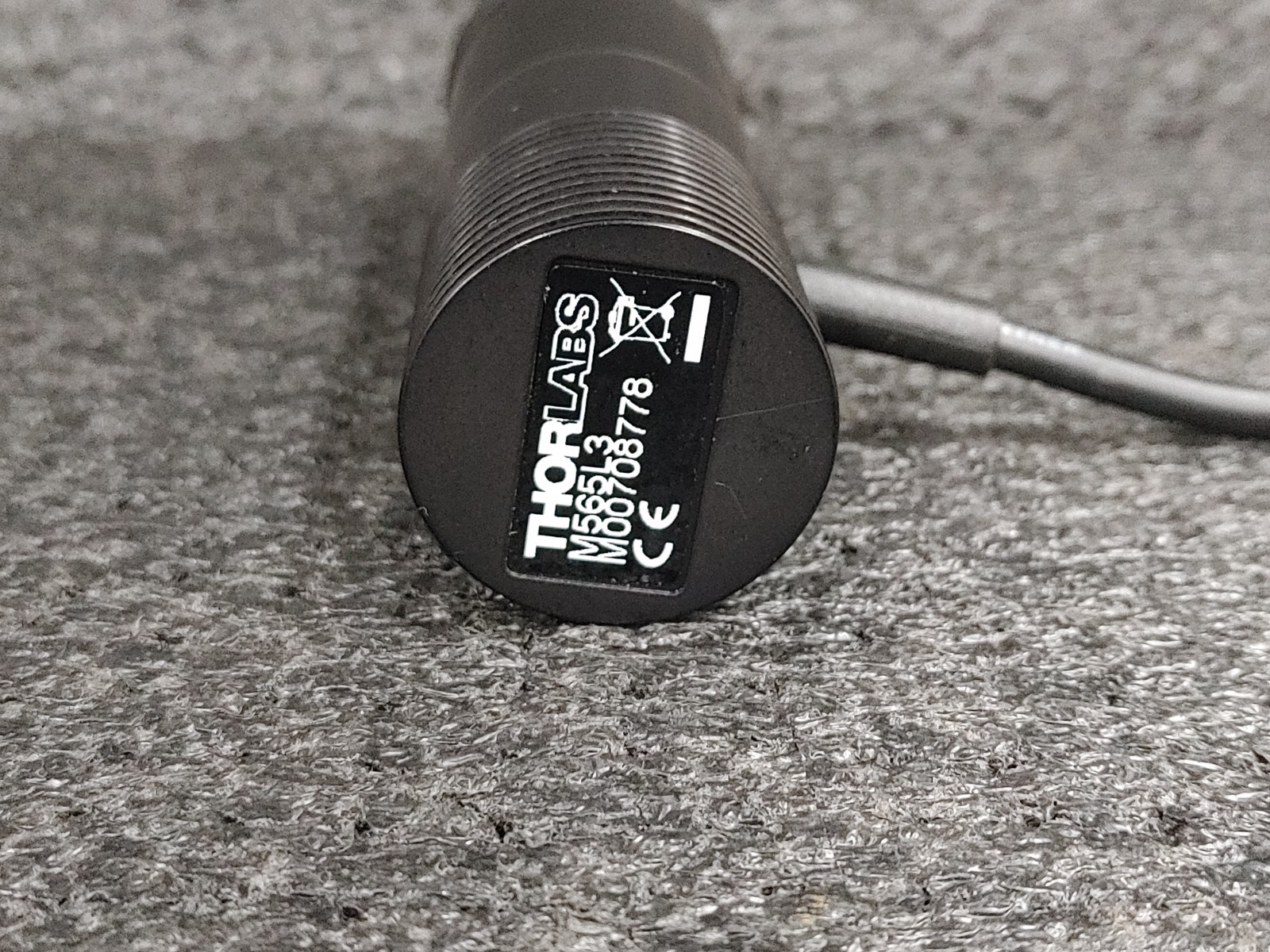 THORLABS M565L3 565 nm 880 mW 1000 mA Mounted LED w Lens Tube and Optic Filter