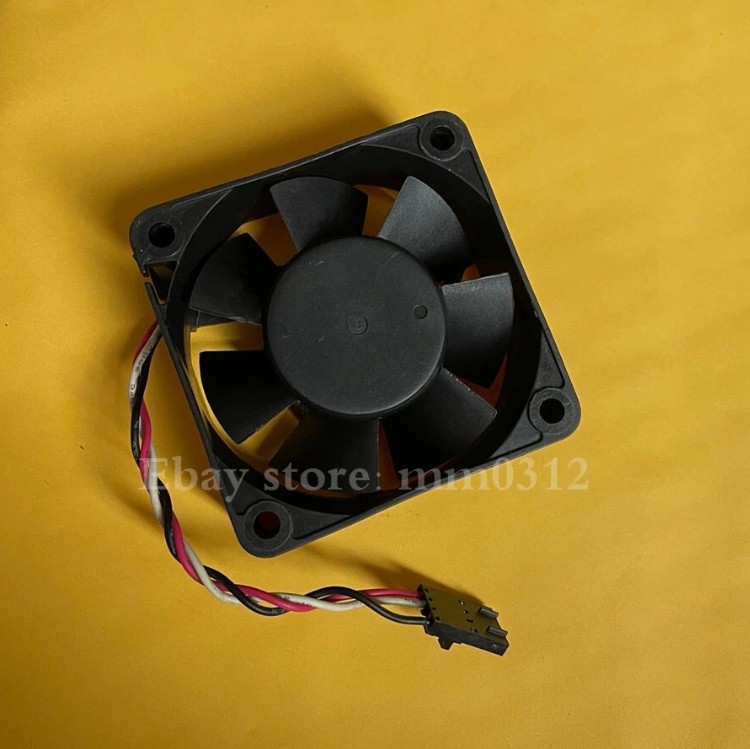 Y.S.TECH NYW06025012BSS DC12V 0.42A 60mm 3-wire temperature control fan 3pin