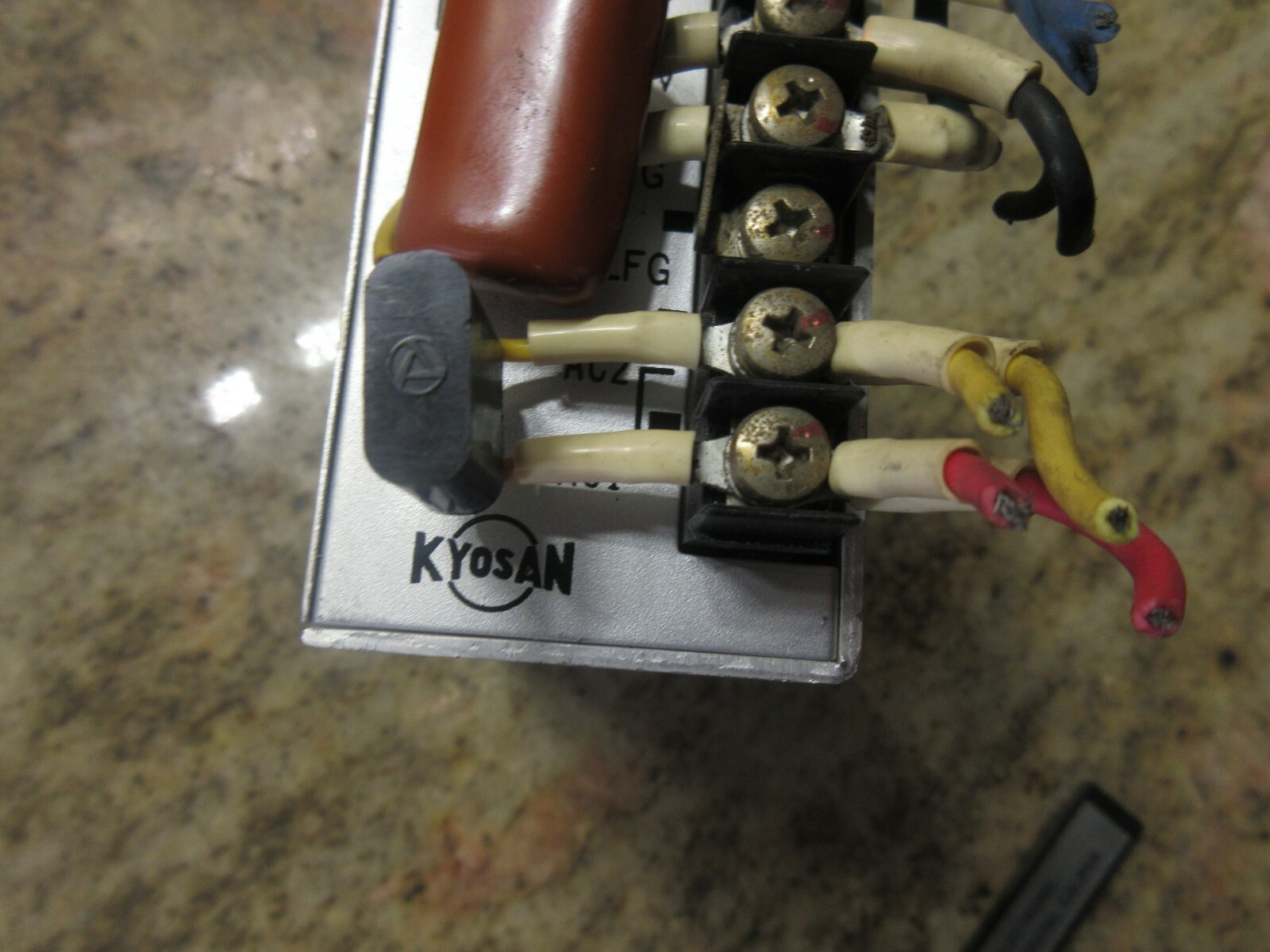 KYOSAN POWER SUPPLY KRL40