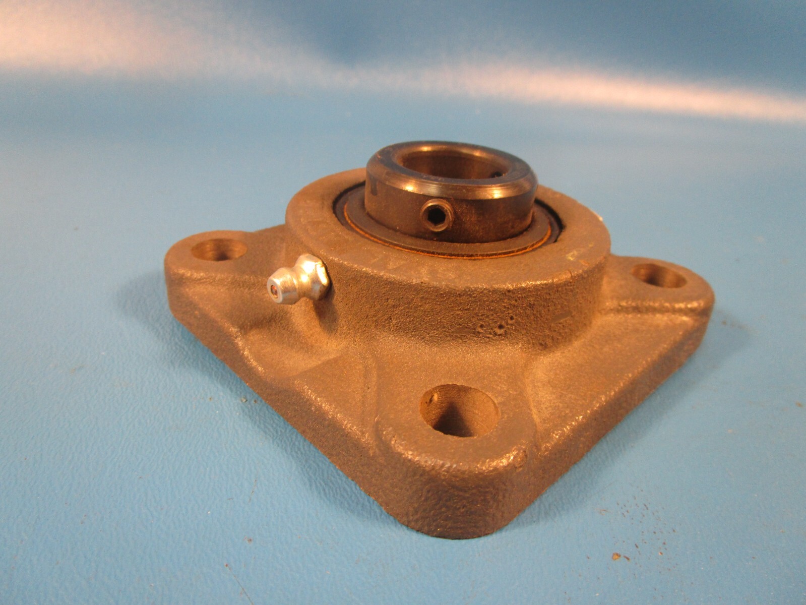 SealMaster, SF-14, 7/8″ Bore, 4 Bolt Flange Unit, Set Screw Locking, 700438