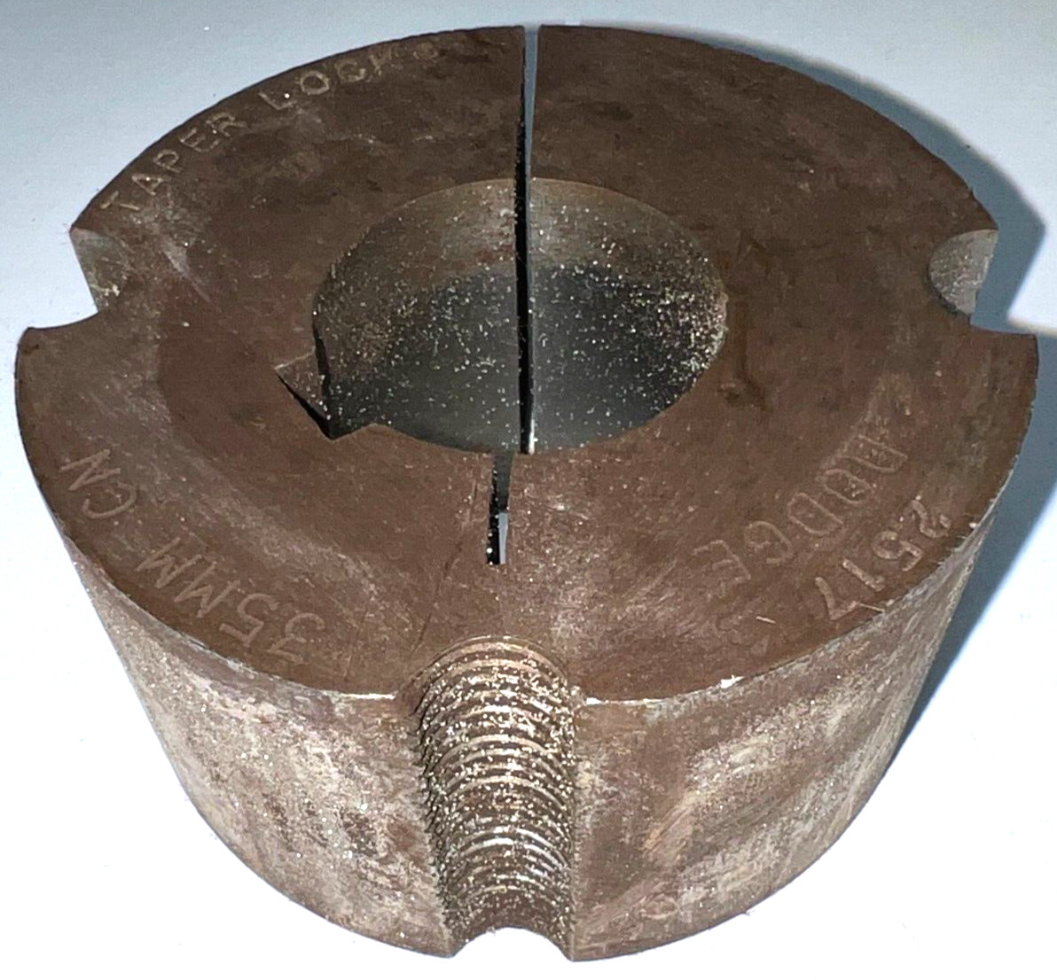 DODGE TAPER-LOCK BUSHING SERIES 2517 35MM BORE DIA. 3-3/8″ OUTSIDE DIAMETER