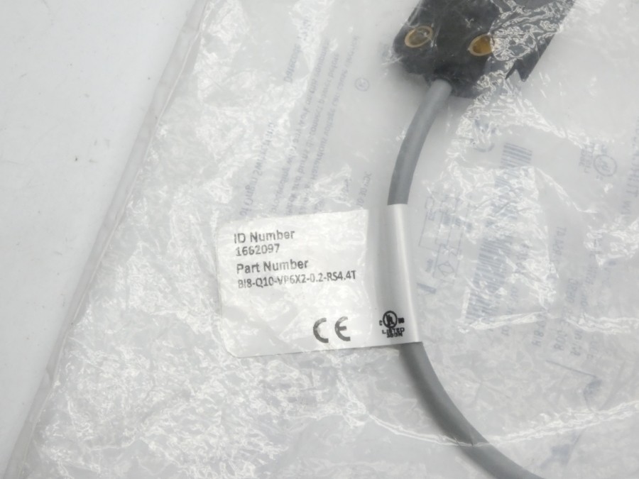 TURCK BI8-Q10-VP6X2-0.2-RS4.4T 1662097 10-30VDC NSMP