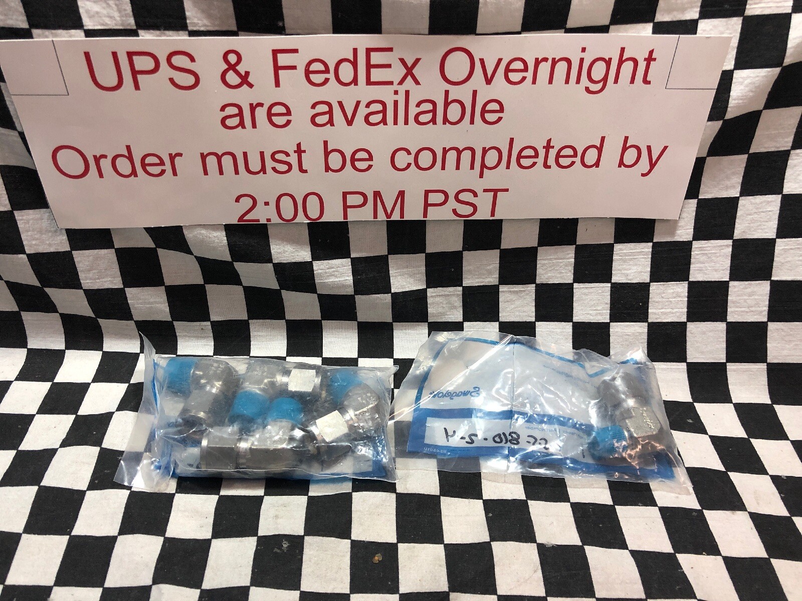 LOT OF 5 SWAGELOK MALE ELBOW 3/4″, SS-810-2-6 & SS-810-2-4,, , SHIPSAMEDAY#V1V