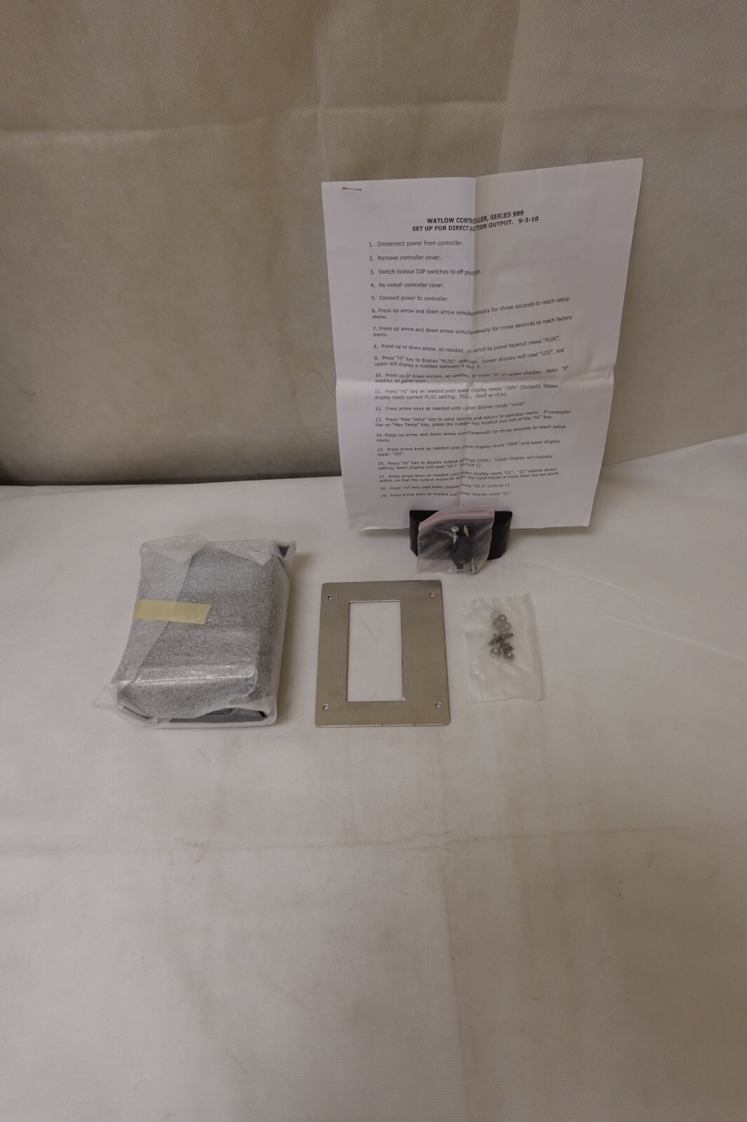 WATLOW VERTROD – Series 989 Controller 989S-10DD-JRDM / 989S10DDJRDM