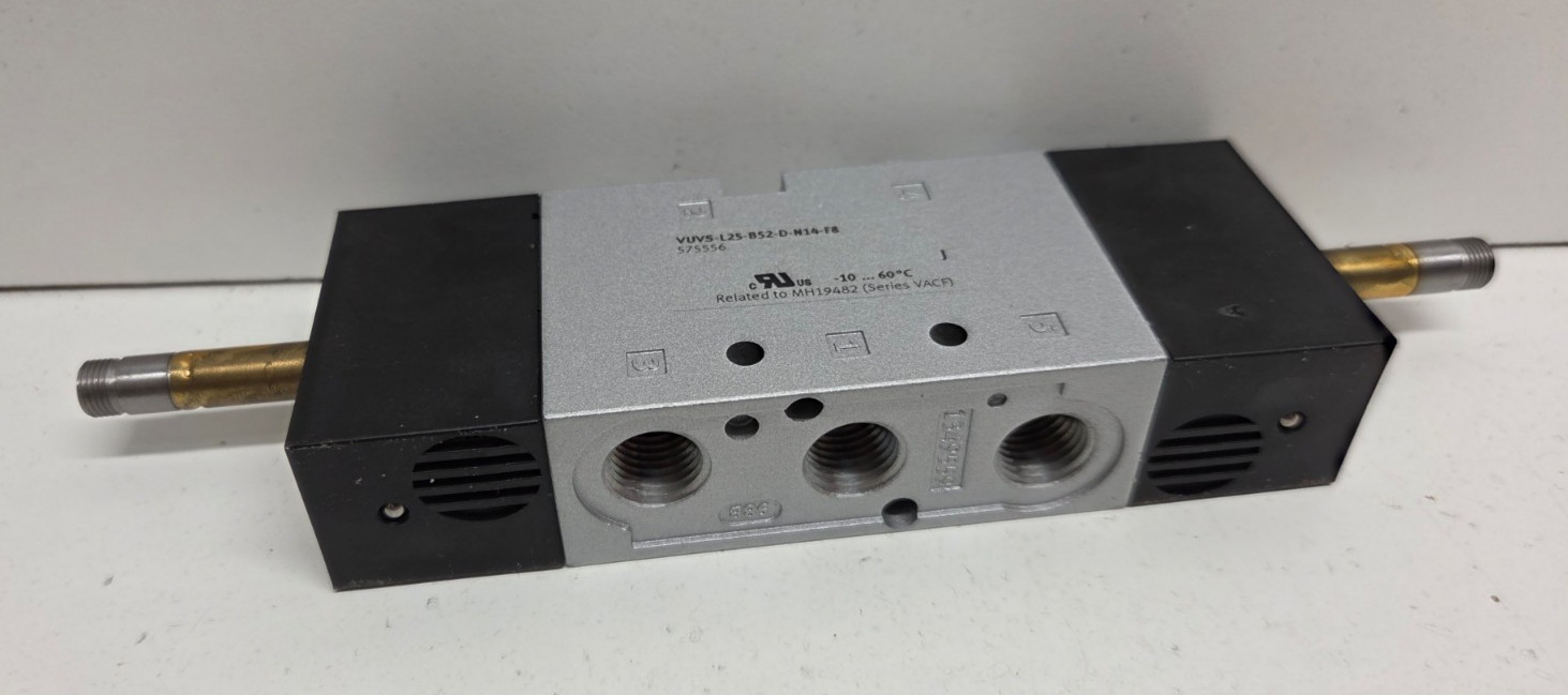 NEW NO BOX! FESTO 5/2 1/4″ PORTS SOLENOID VALVE 575556 VUVS-L25-B52-D-N14-F8