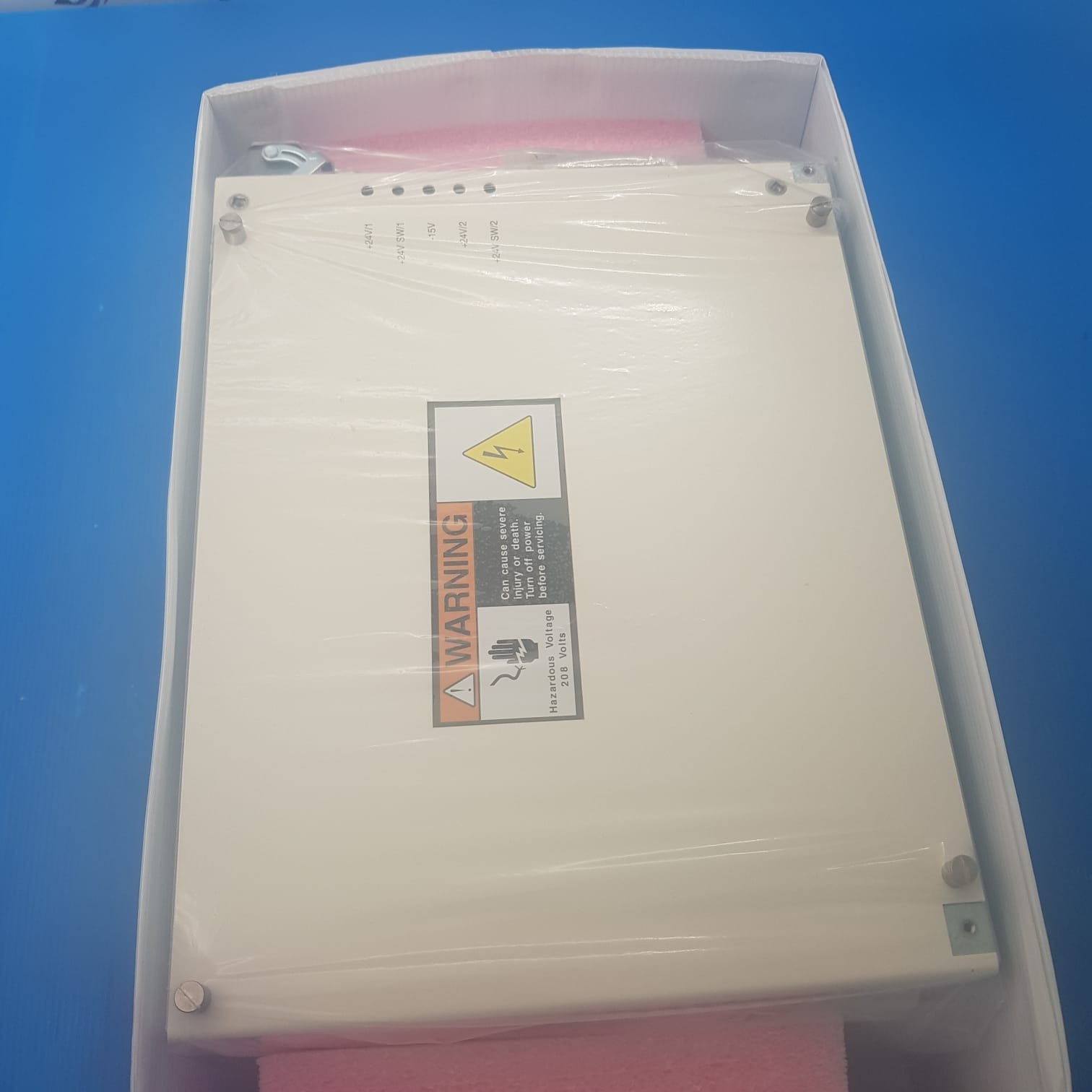 LAM RESEARCH 853-800087-406 MULTI OUTPUT POWER SUPPLY BY SHIMADZU JAPAN