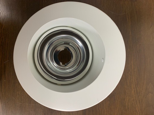 Elco Lighting EL601W 6″ Adjustable Sloped Baffle with Reflector Trim EL601