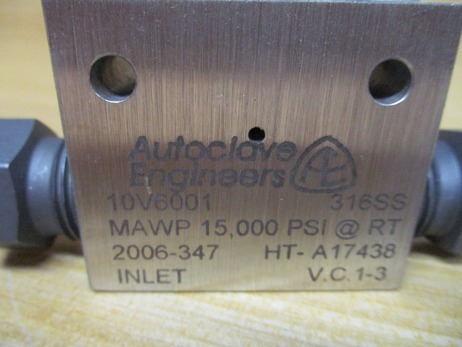 Autoclave Engineers 10V6001 Needle Valve