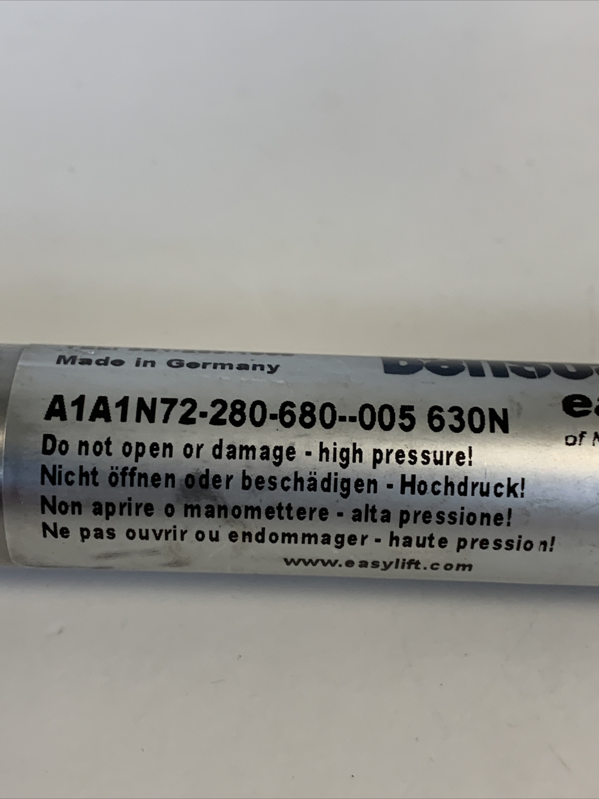 Bansbach Easylift A1A1N72-280-680-005 630N Gas Spring New No Box Fast Shipping!