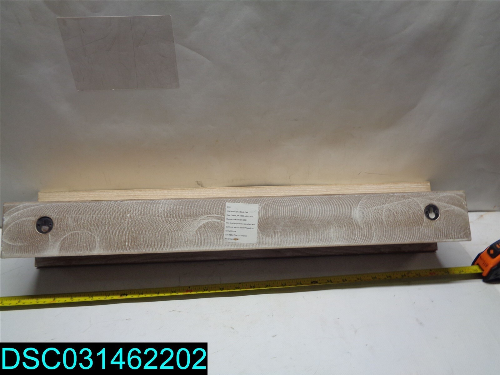 Tidy & Co. Set of (2) 28″ Floating Wall Shelves V39549